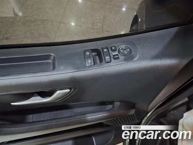 Hyundai Staria — Фото автомобиля 16