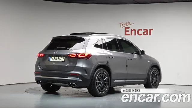 Mercedes-Benz GLA-Class H247 — Фото автомобиля 2