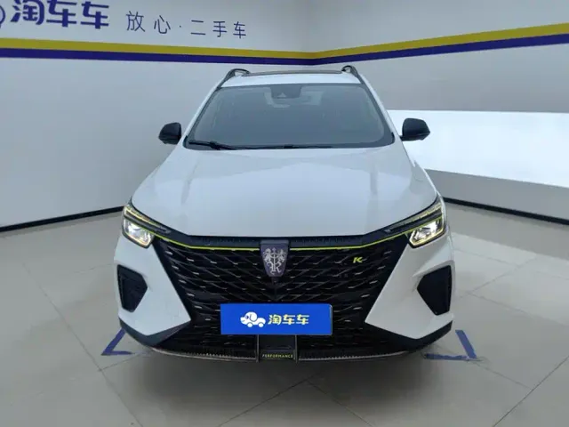 Roewe RX5 — Фото автомобиля 2