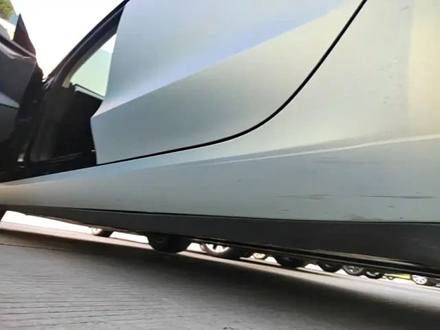 Tesla Model 3 — Фото автомобиля 21