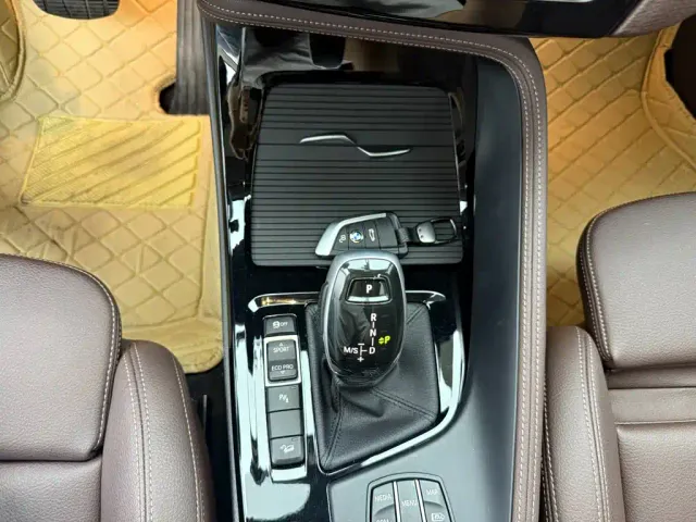 BMW X1 — Фото автомобиля 13