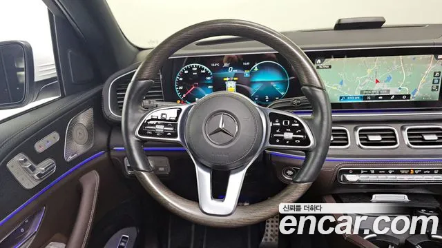 Mercedes-Benz GLS-Class — Фото автомобиля 14