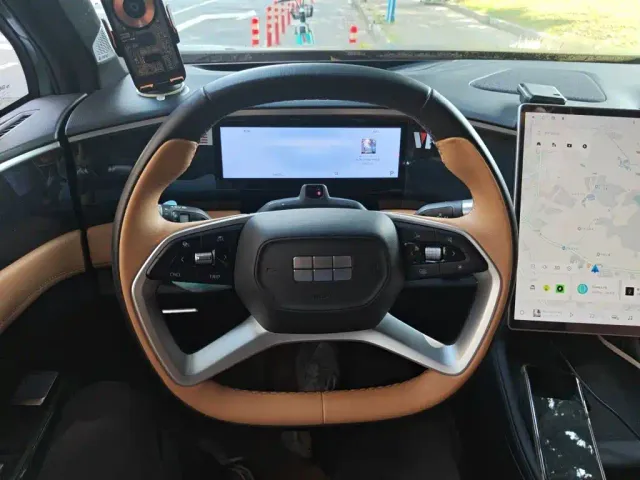 Geely Galaxy L7 — Фото автомобиля 11