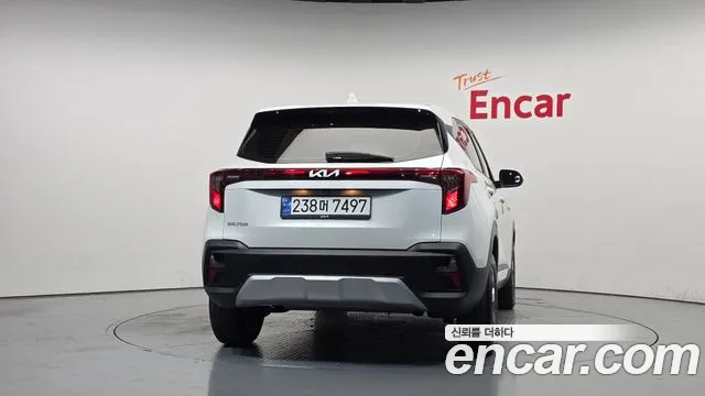 Kia Seltos New — Фото автомобиля 4