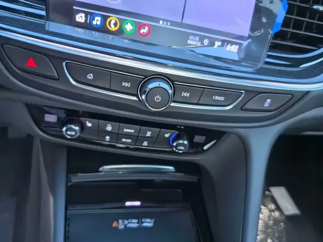 Buick Regal — Фото автомобиля 8
