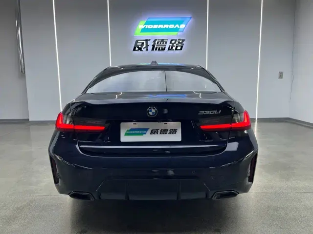 BMW 3 Series — Фото автомобиля 5