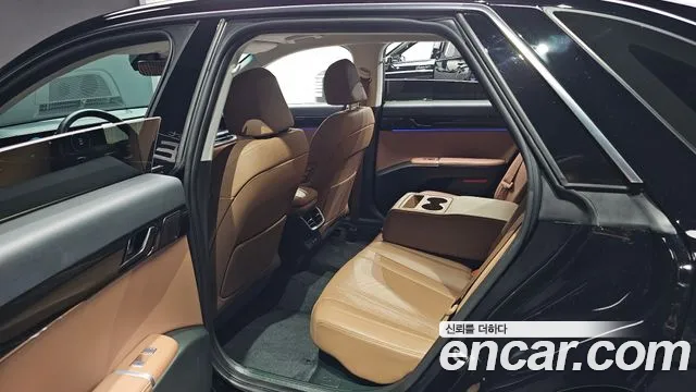 Hyundai Grandeur GN7 — Фото автомобиля 11