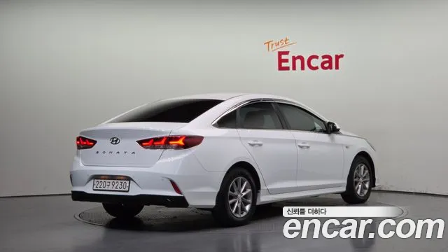 Hyundai Sonata New Rise — Фото автомобиля 2