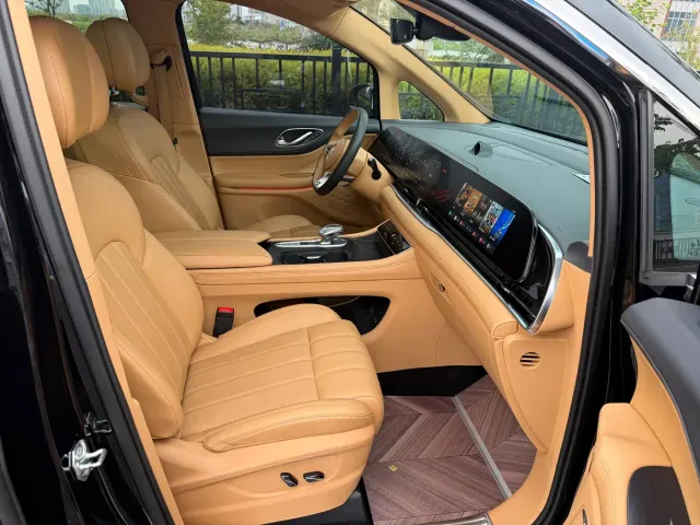 Voyah Auto Voyah Dreamer 2022 Low Carbon Edition Home — Фото автомобиля 20