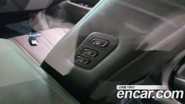 Kia K8 K8 Hybrid — Фото автомобиля 27
