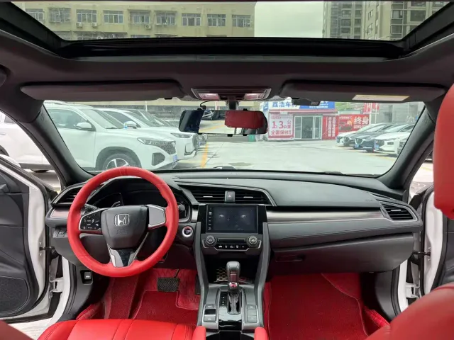 Honda Civic — Фото автомобиля 11