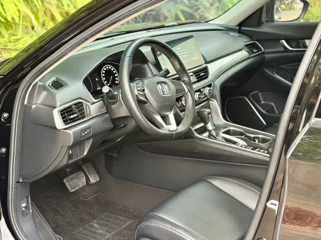 Honda Accord — Фото автомобиля 7