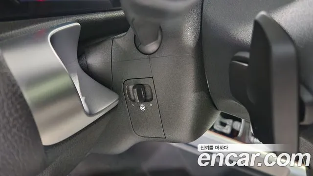 Mercedes-Benz EQB — Фото автомобиля 15