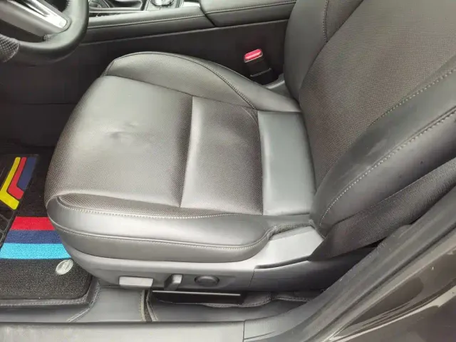 Mazda Axela — Фото автомобиля 20