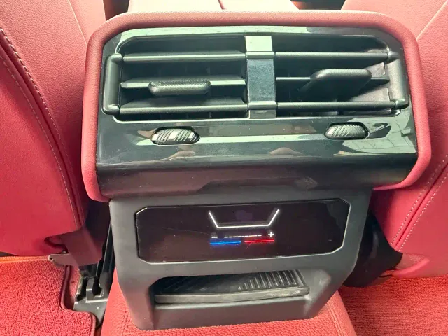 BMW 5 Series — Фото автомобиля 8