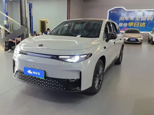 Фотография автомобиля — Leapmotor C10