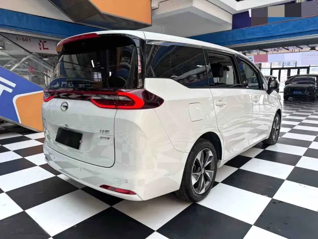 GAC Trumpchi M6 — Фото автомобиля 18