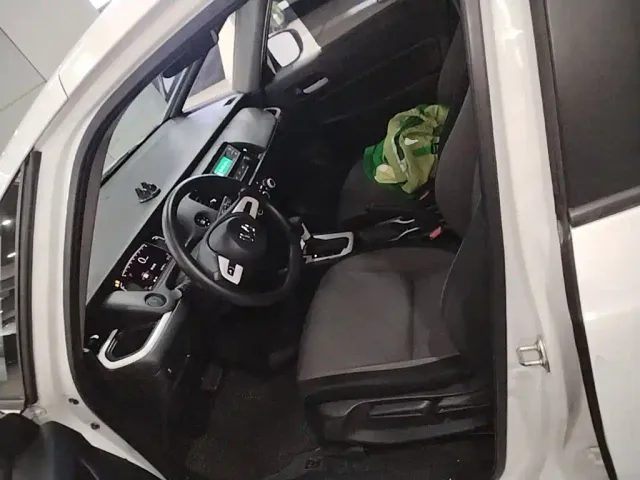Honda Fit — Фото автомобиля 14