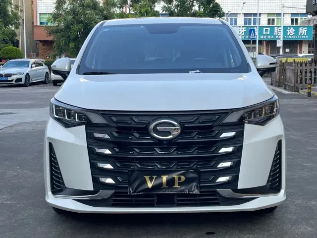 GAC Trumpchi M6 — Фото автомобиля 2
