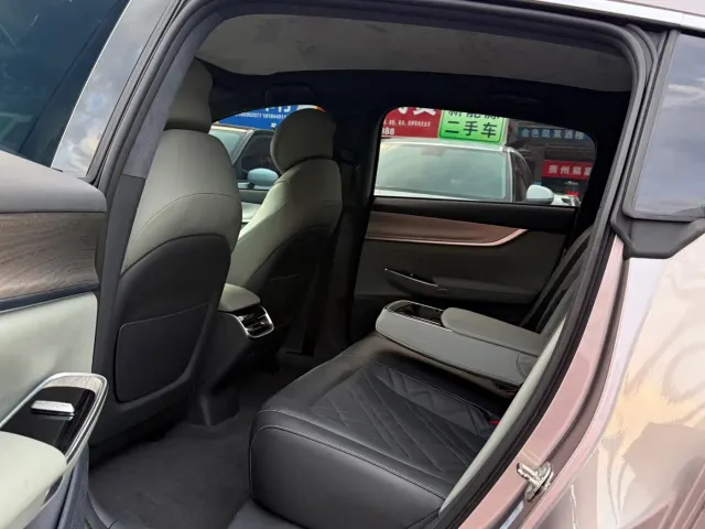 Changan Qiyuan A07 — Фото автомобиля 14