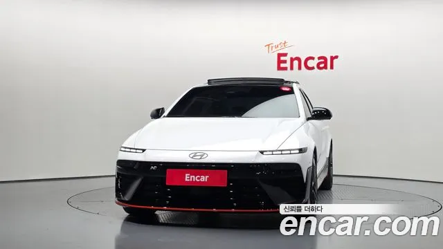 Hyundai Ioniq 6 New — Фото автомобиля 3