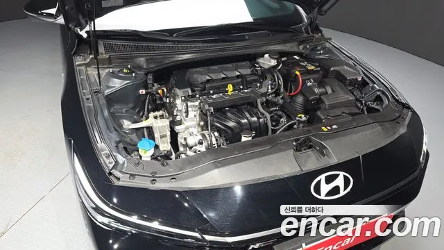 Hyundai Avante CN7 — Фото автомобиля 6
