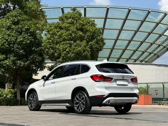 BMW X1 — Фото автомобиля 9