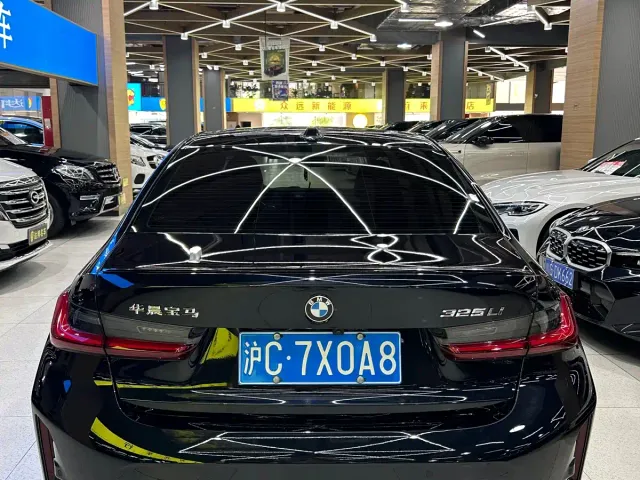 BMW 3 Series — Фото автомобиля 6