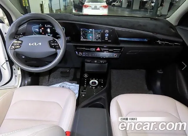 Kia Niro The All New — Фото автомобиля 10