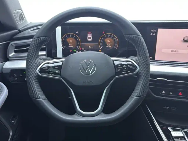 Volkswagen Lamando — Фото автомобиля 2