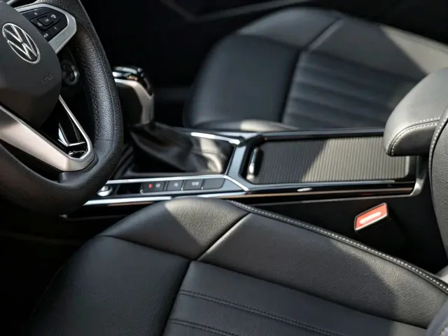 Volkswagen Passat — Фото автомобиля 6