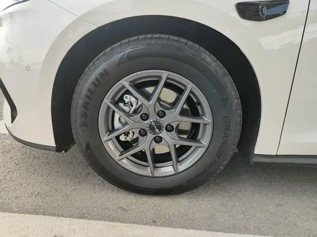 BYD Seal 06 — Фото автомобиля 22