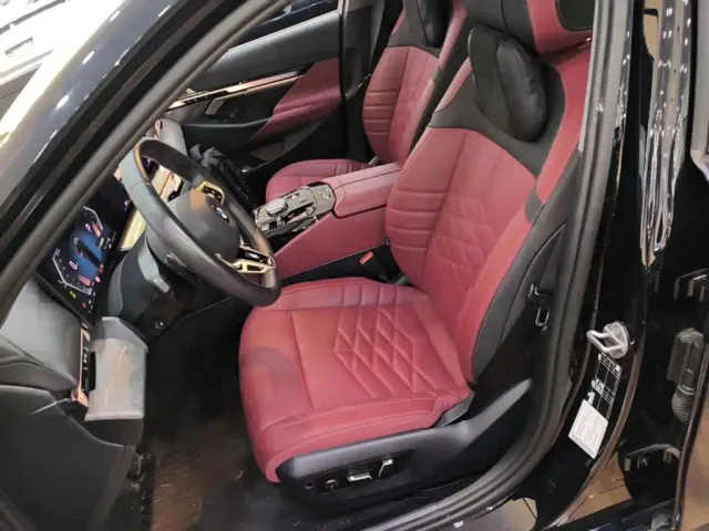 BMW 5 Series — Фото автомобиля 14