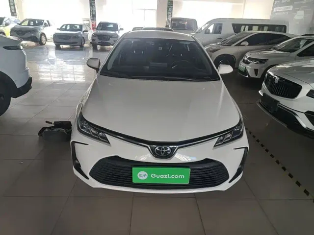 Toyota Corolla — Фото автомобиля 2