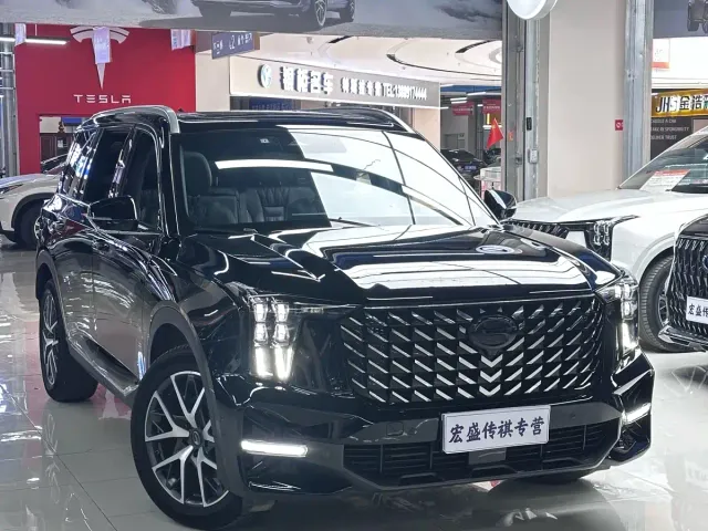 GAC Trumpchi GS8 — Фото автомобиля 4