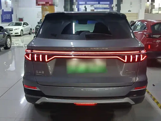 BYD Song Pro — Фото автомобиля 5