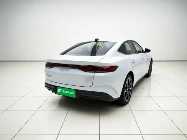 BYD Qin L — Фото автомобиля 3