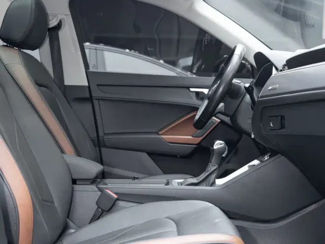 Audi Q3 — Фото автомобиля 18