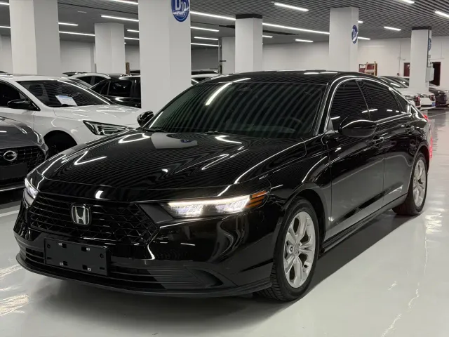 Фотография автомобиля — Honda Accord