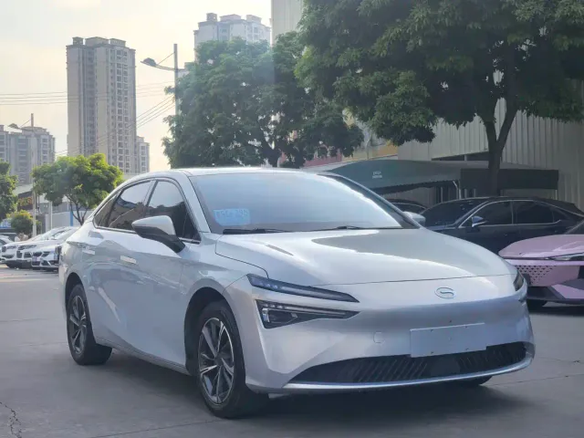 GAC Aion S MAX — Фото автомобиля 3