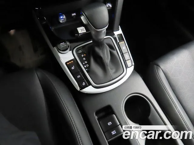 Kia Seltos Новый Seltos Бензин 1.6 турбо 2WD — Фото автомобиля 10