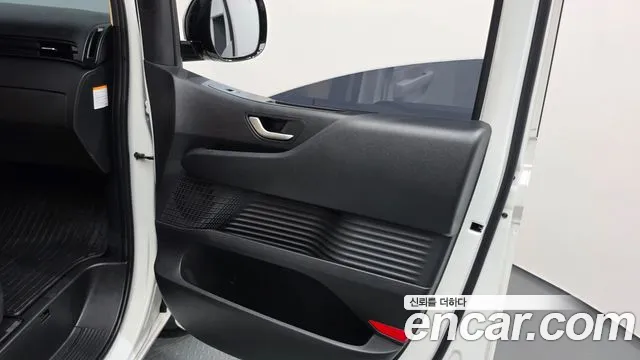 Hyundai Staria Staria — Фото автомобиля 21