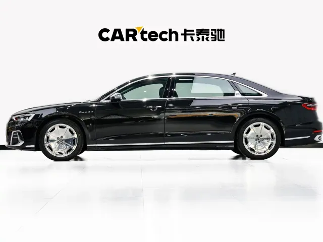Audi A8 — Фото автомобиля 7