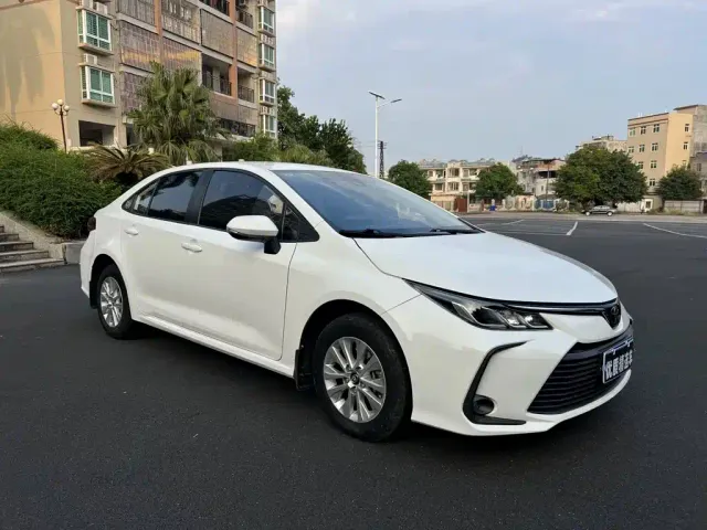 Toyota Corolla — Фото автомобиля 3