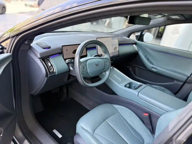 Xpeng P7+ — Фото автомобиля 4