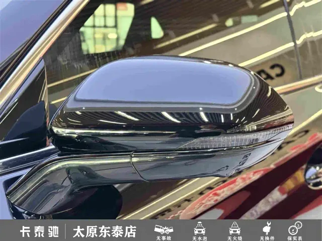 Hongqi HS5 — Фото автомобиля 9