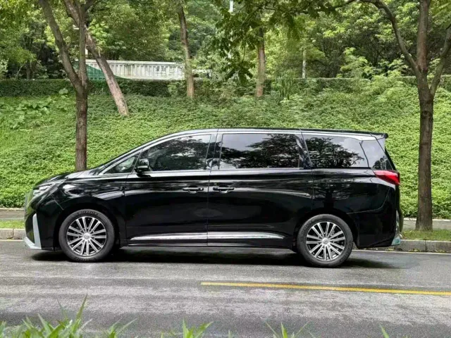 GAC Trumpchi M8 — Фото автомобиля 6