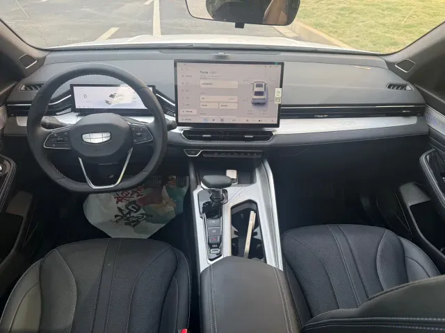 Geely Xingrui — Фото автомобиля 6