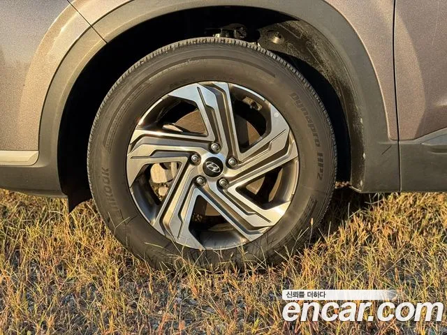 Hyundai Santa Fe New — Фото автомобиля 9