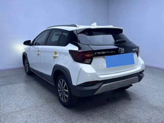 Toyota YARiS L Zhi Xuan — Фото автомобиля 8